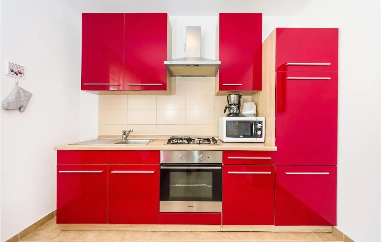 Amazing Apartment In Zdrelac With Kitchen Croatia